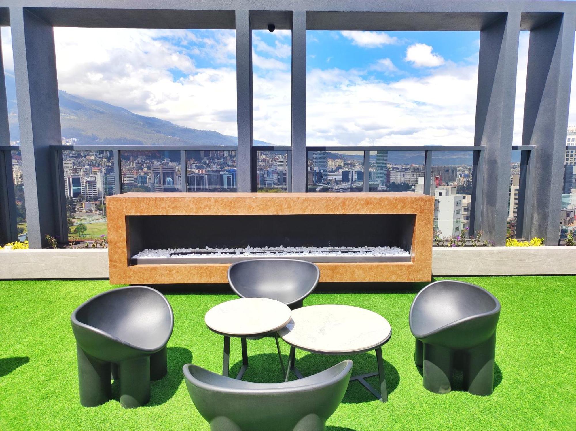 Republica Del Salvador Coliving Ecuador Xoe Daire Quito Dış mekan fotoğraf