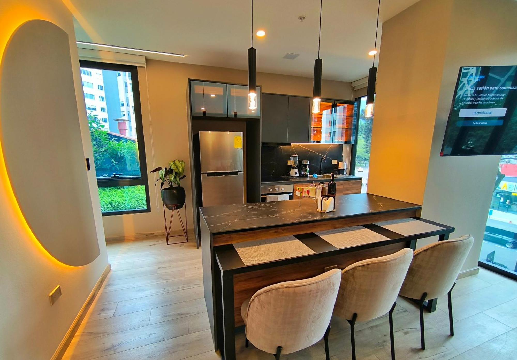 Republica Del Salvador Coliving Ecuador Xoe Daire Quito Dış mekan fotoğraf