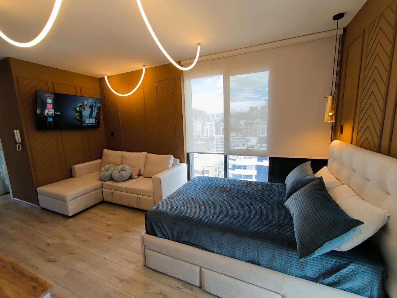 Republica Del Salvador Coliving Ecuador Xoe Daire Quito Dış mekan fotoğraf