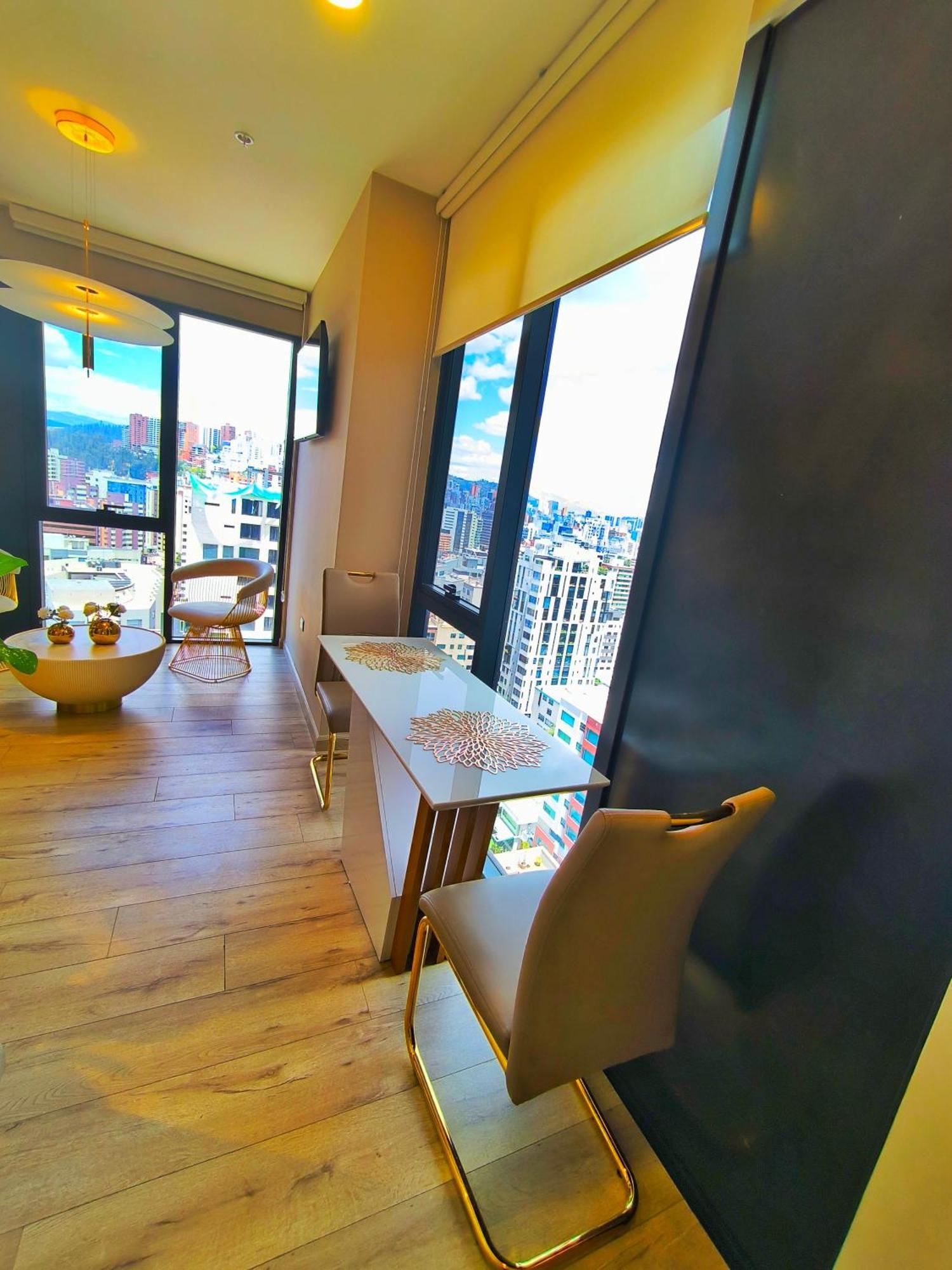 Republica Del Salvador Coliving Ecuador Xoe Daire Quito Dış mekan fotoğraf